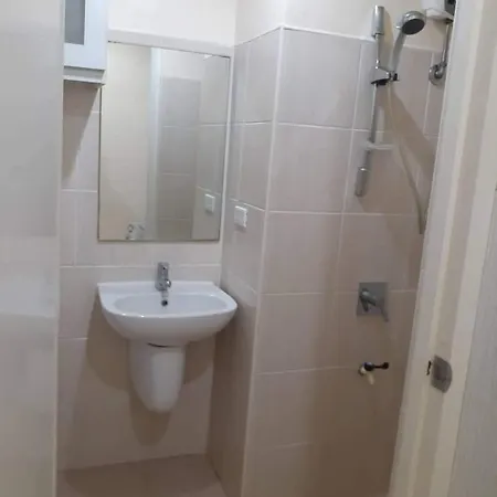 Roxas Blvd Stunning Studio Condo Near Us Embassy Manila Exterior photo