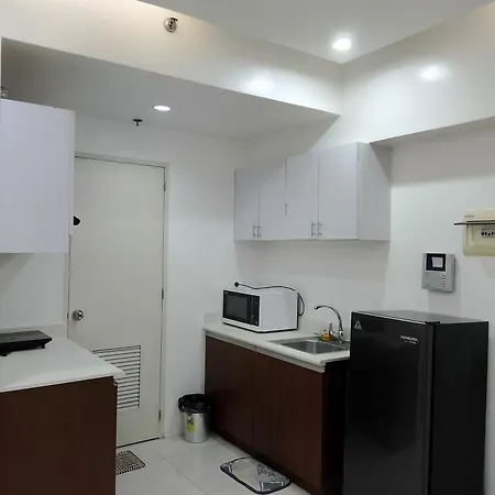 Roxas Blvd Stunning Studio Condo Near Us Embassy Manila Exterior photo