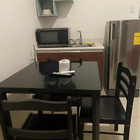 Roxas Blvd Stunning Studio Condo Near Us Embassy Manila Exterior photo